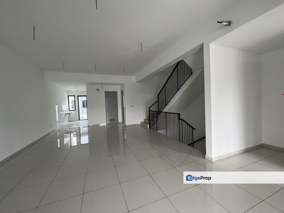 Brand new 2.5 Storey terrace @ Rymba Garden, Selangor, Kajang