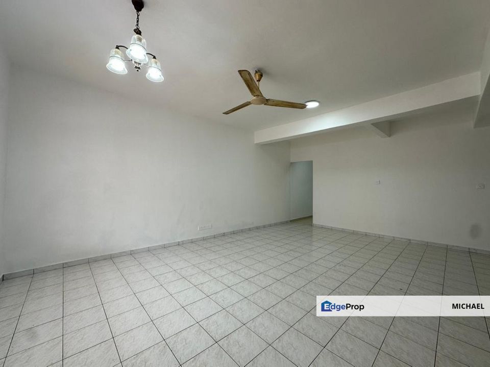 Extended and well maintained 2 Storey terrace, Selangor, Cheras