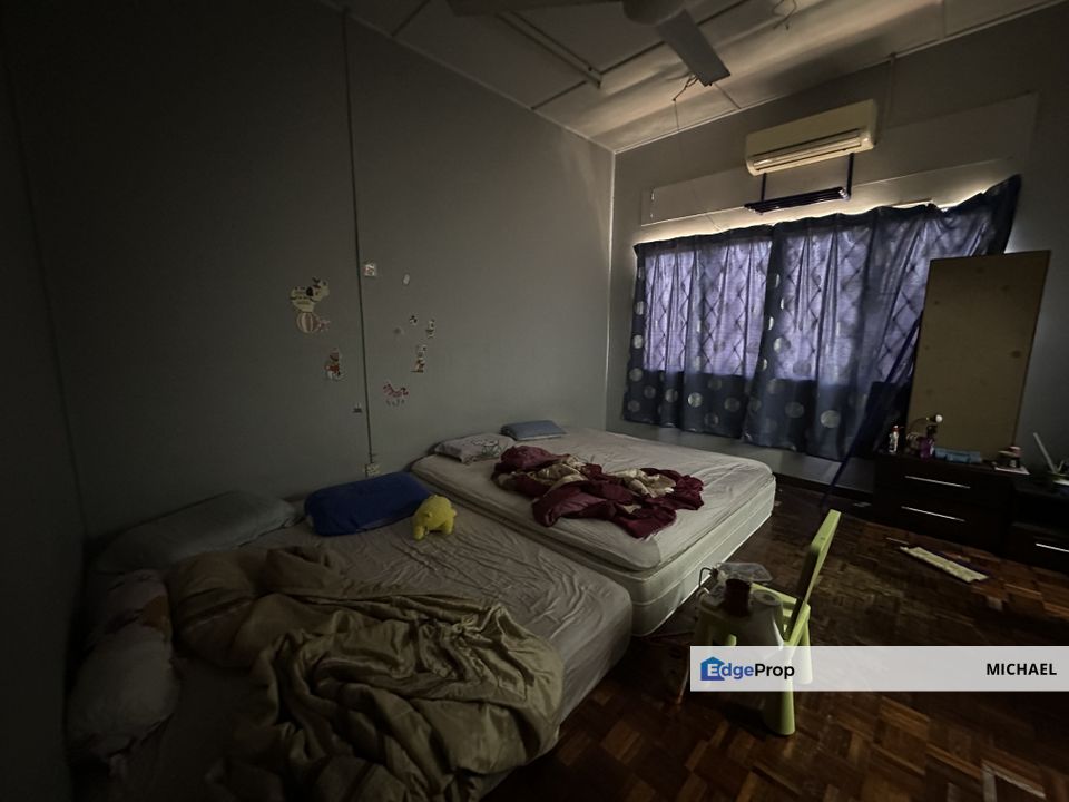 Facing open 2 Storey Terrace, Kuala Lumpur, Cheras