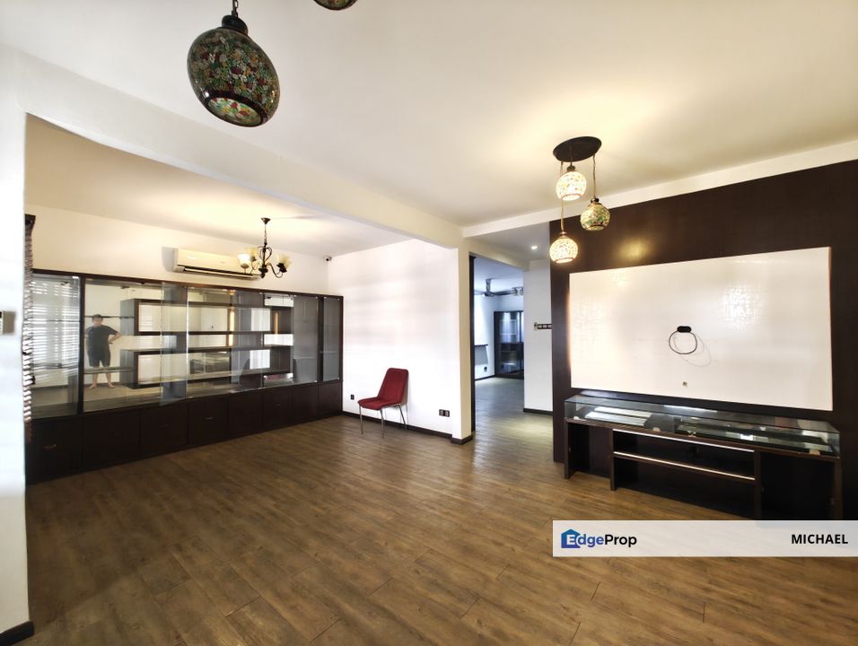 Fully renovated 2 Storey Terrace, Kuala Lumpur, Cheras