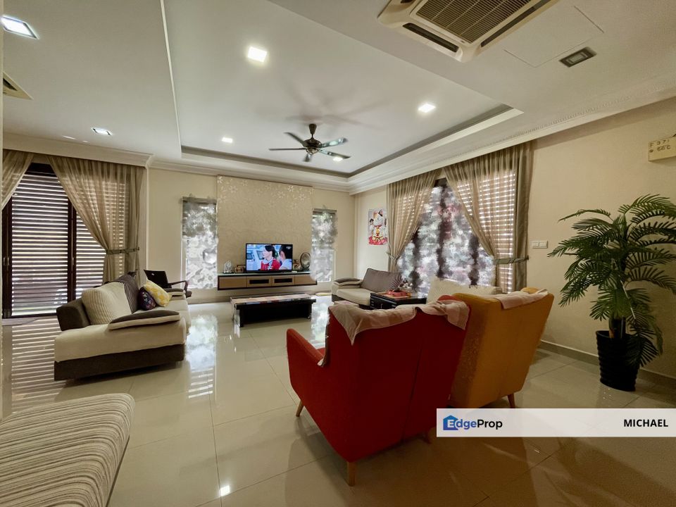 2.5 storey Semi D, Selangor, Batu 9th Cheras