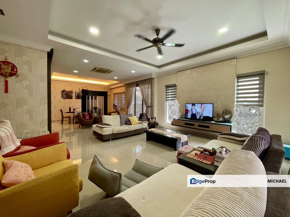 2.5 storey Semi D, Selangor, Batu 9th Cheras