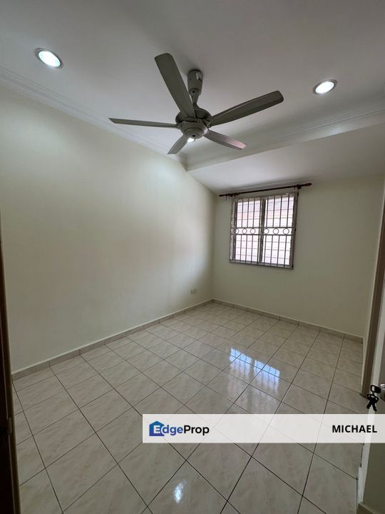 Super well maintained extended 2 storey, Selangor, Cheras