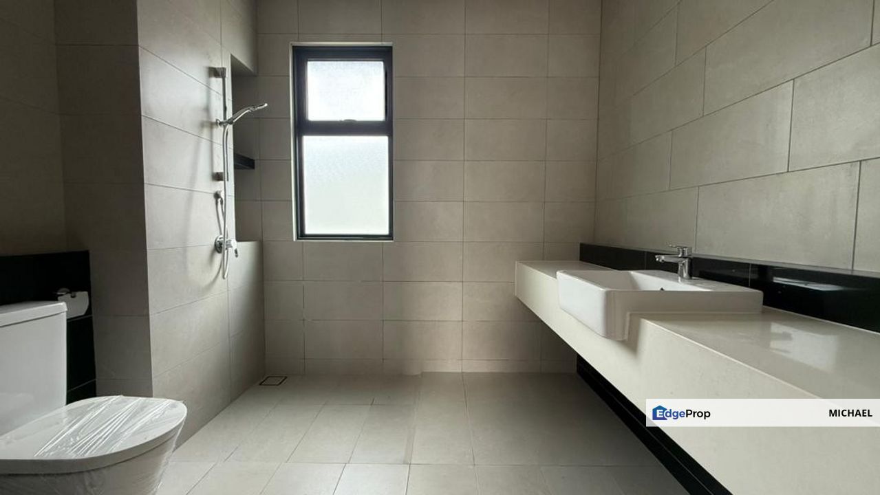 Brand new 3 storey bungalow @ summerwood, Selangor, Kajang