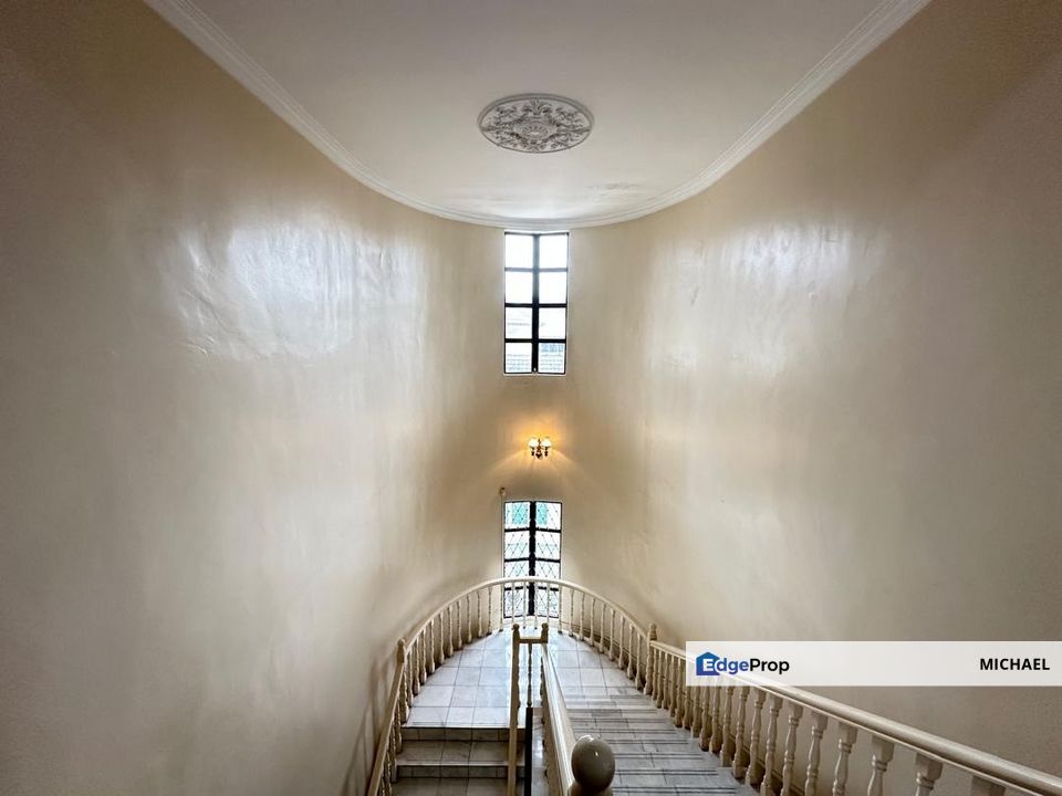 Cheap 2.5 storey Cheras KL bungalow, Kuala Lumpur, Cheras