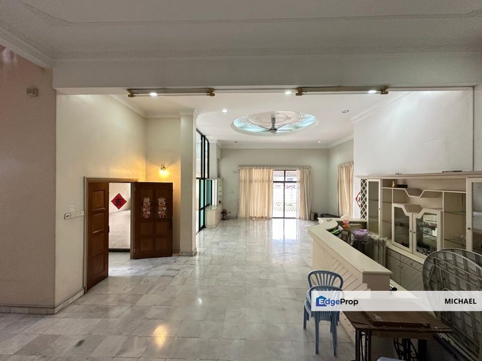 Cheap 2.5 storey Cheras KL bungalow, Kuala Lumpur, Cheras