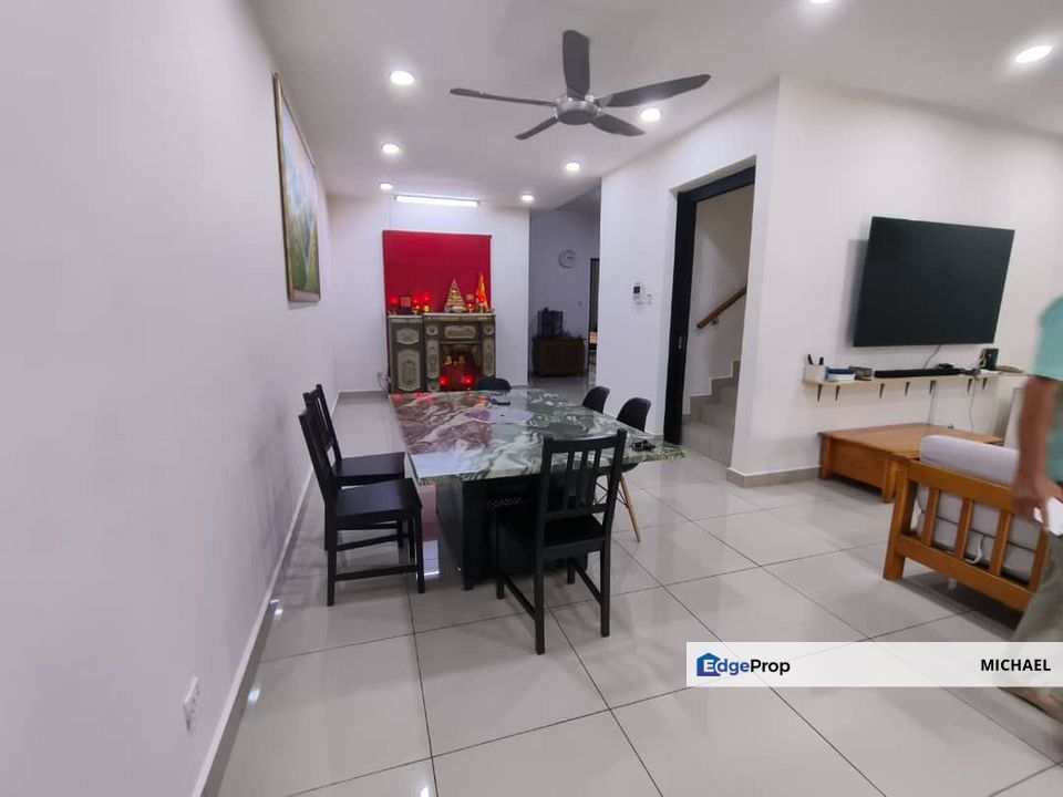 2 Storey Superlink with kitchen extended, Selangor, Kajang
