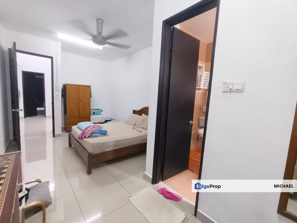 2 Storey Superlink with kitchen extended, Selangor, Kajang