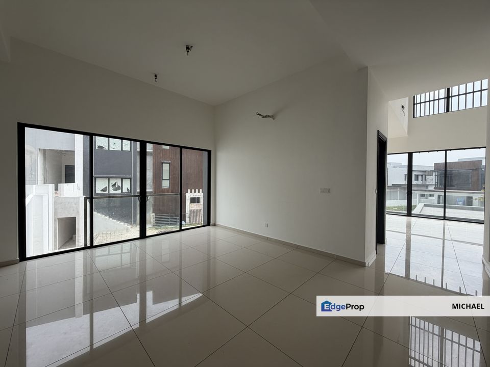 Brand New 3 storey bungalow, Selangor, Kajang