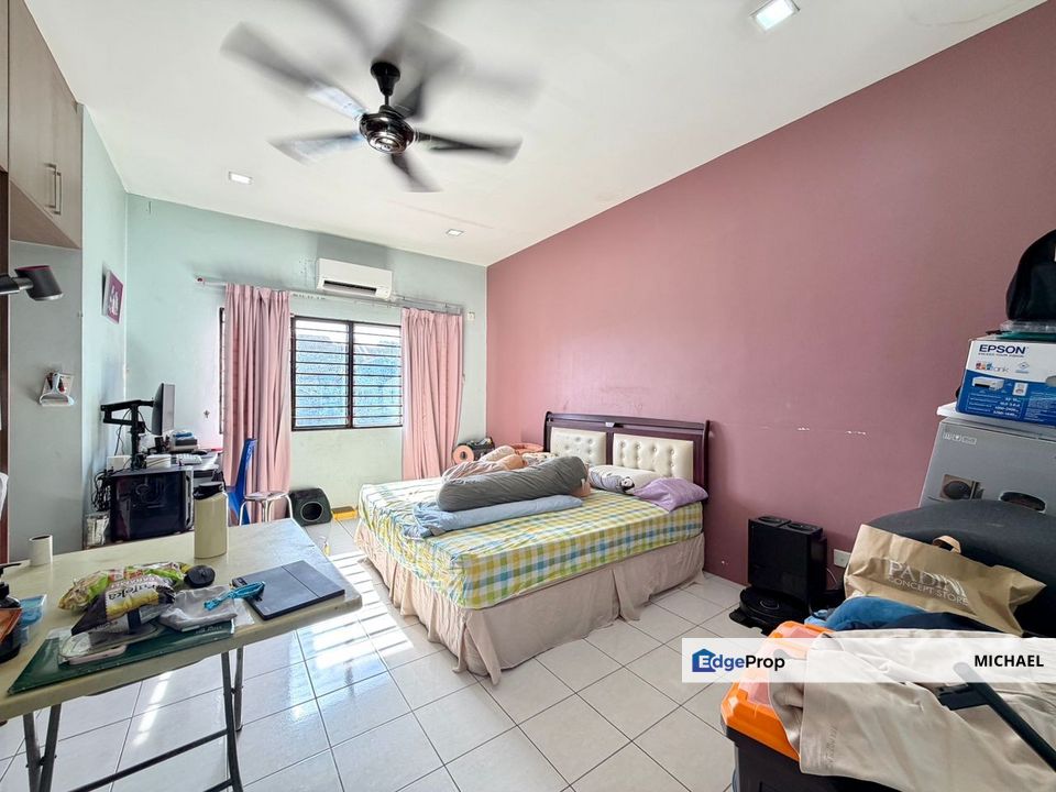 2 storey terrace @ taman desa cahaya, Selangor, Cheras