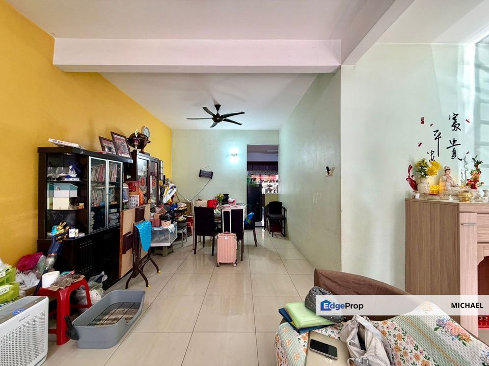2 storey terrace @ taman desa cahaya, Selangor, Cheras