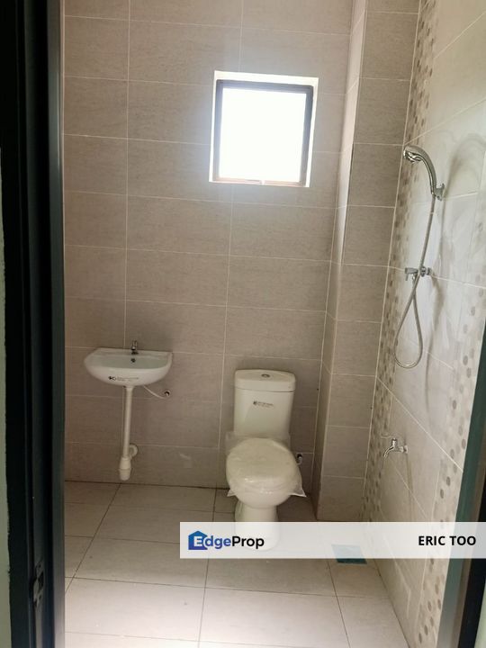 Taman Emas 2 Storey Semi-d For Sale @ Seri Manjung , Perak, Manjung