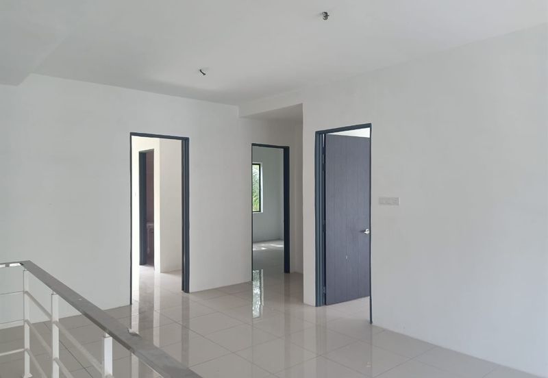 TAMAN EMAS 2(P/L 1238-1241,8456)