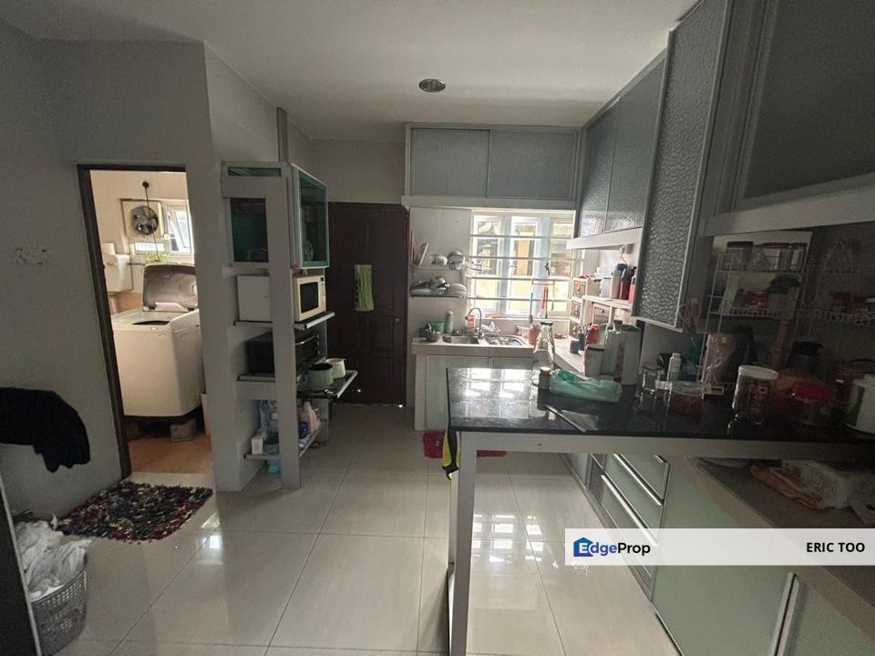 2 storey Semi-D For Sale (Tmn Suria , Sitiawan), Perak, Sitiawan