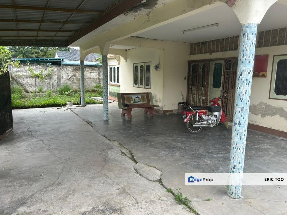Single Storey Bungalow House For Sales-Simpang Dua,Sitiawan, Perak, Sitiawan