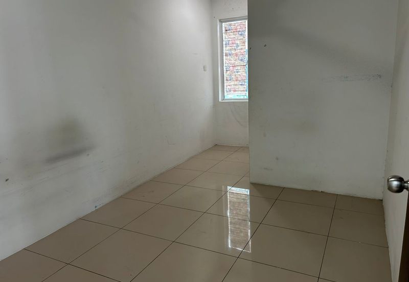 Taman Desa Permai, Kampung Koh