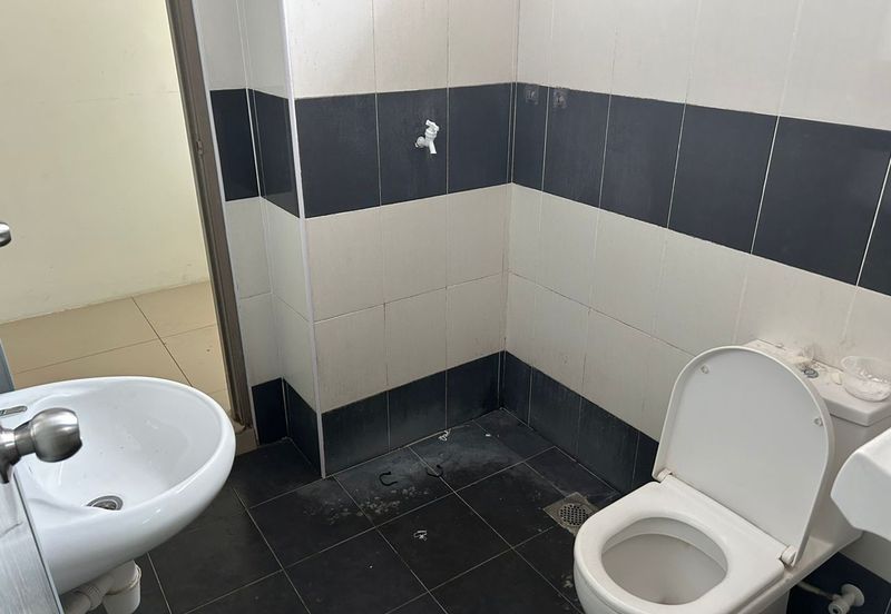 Taman Desa Permai, Kampung Koh