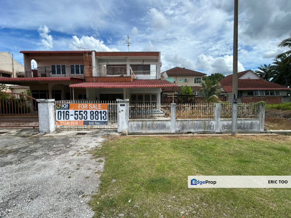 Ayer Tawar Taman Pelangi  2 Storey Semi-D for Sale, Perak, Ayer Tawar