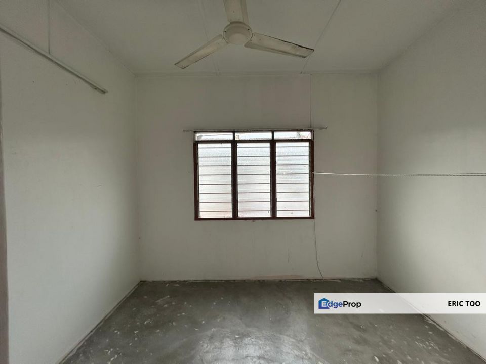 2 Storey Terrace for sales Taman Terus Maju, Sitiawan., Perak, Sitiawan