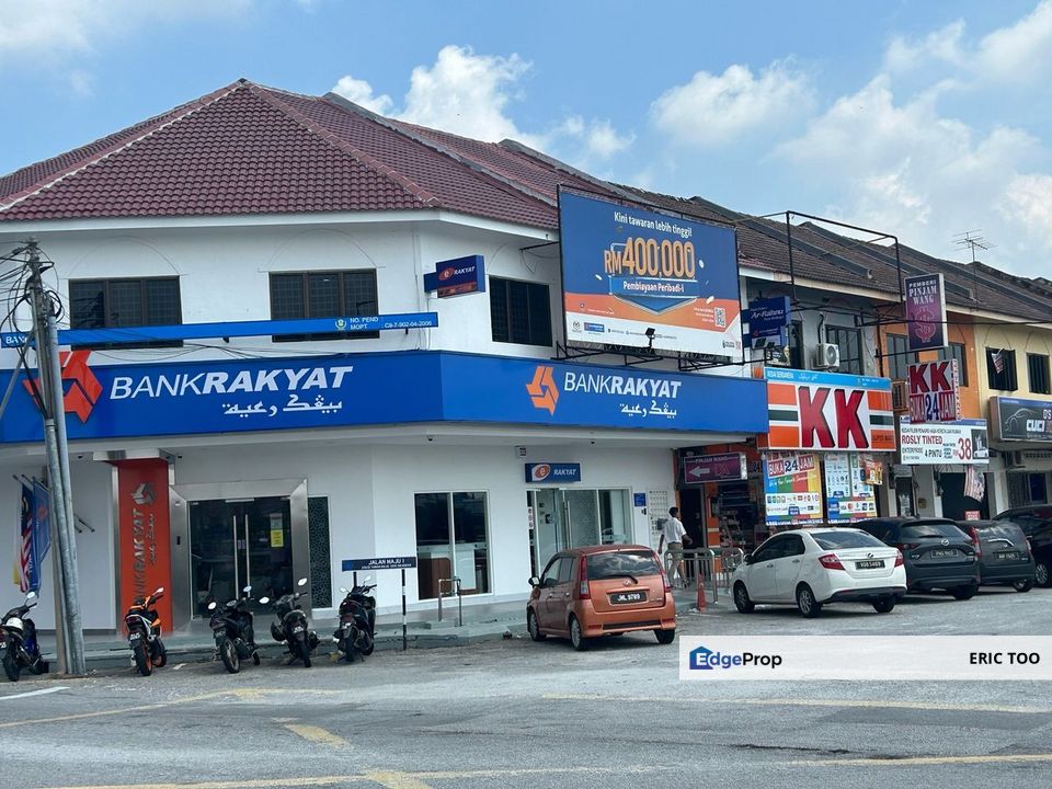 Seri Iskandar shop lot for sales Facing Main Road, Perak, Sri Iskandar