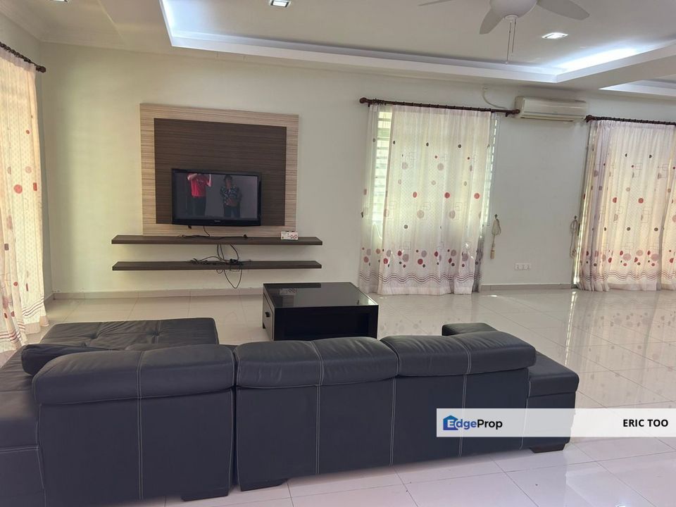 Freehold 2 Storey Semi-D taman pegawai Sitiawan, Perak, Sitiawan