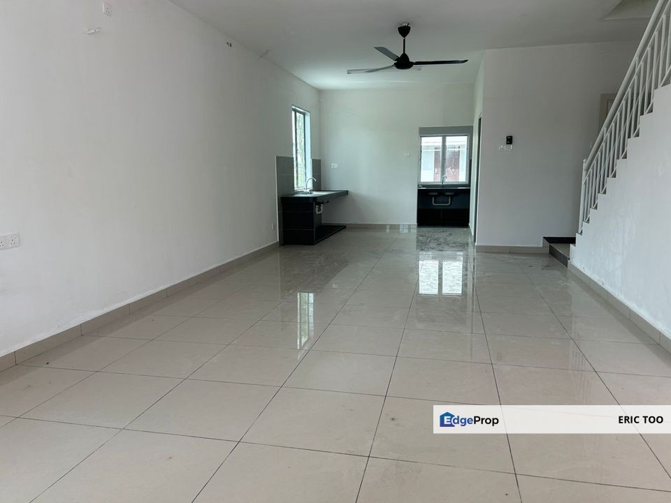 Setia Resinden 2 Storey Terrace End Lot @ with Clubhouse, Perak, Sitiawan