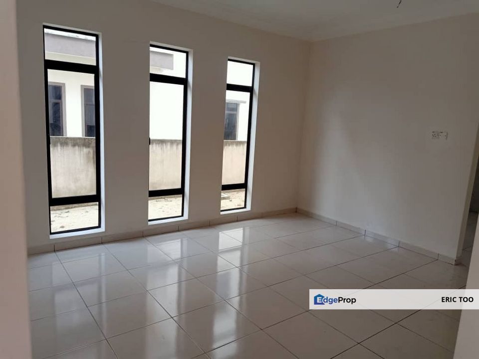 Taman pegawai 2 Storey Semi-D, Sitiawan, Perak, Sitiawan