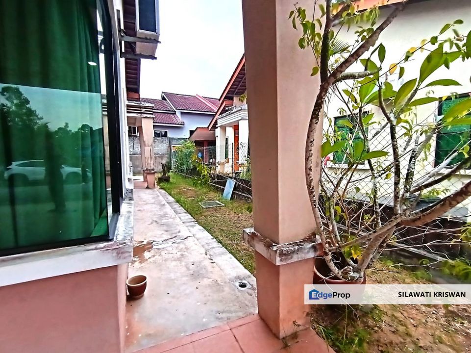 TAMAN ALAM PERDANA INDERA MAHKOTA 12 KUANTAN FOR SALE SEMI D GUARDED & PRIVACY AREA, Pahang, Kuantan