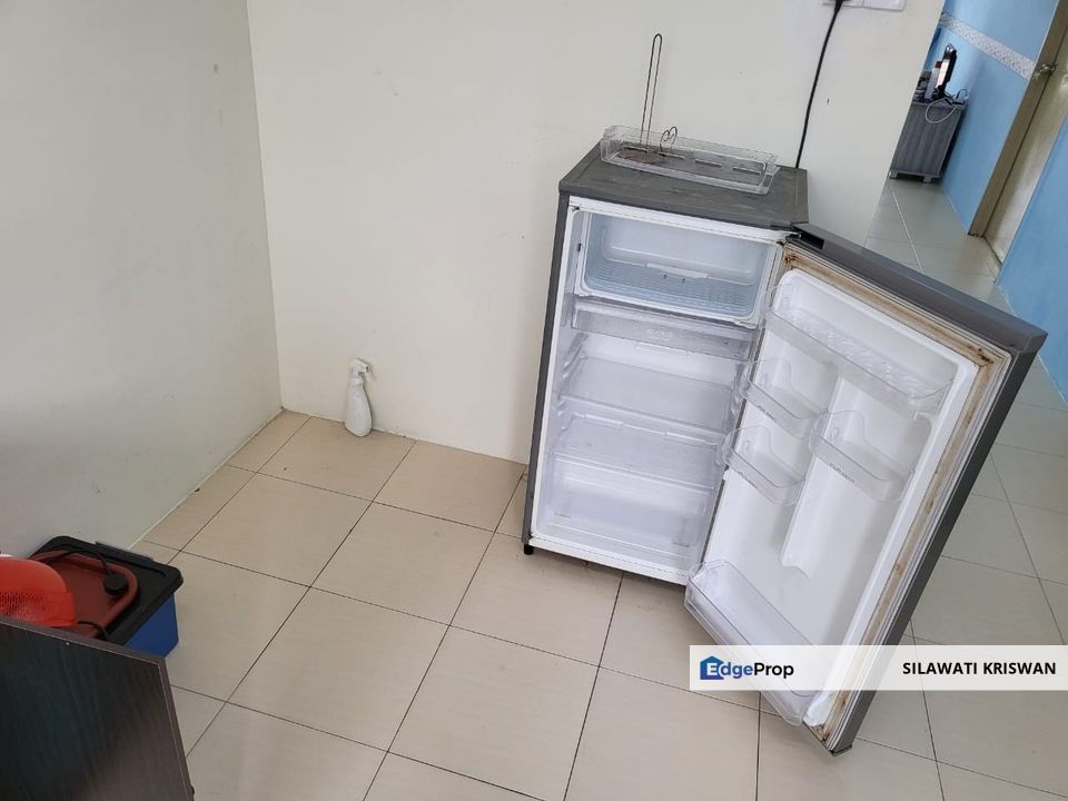 TAMAN GAMBANG DAMAI KUANTAN RUMAH TERES SETINGKAT FOR SALE BELOW MARKET VALUE, Pahang, Kuantan