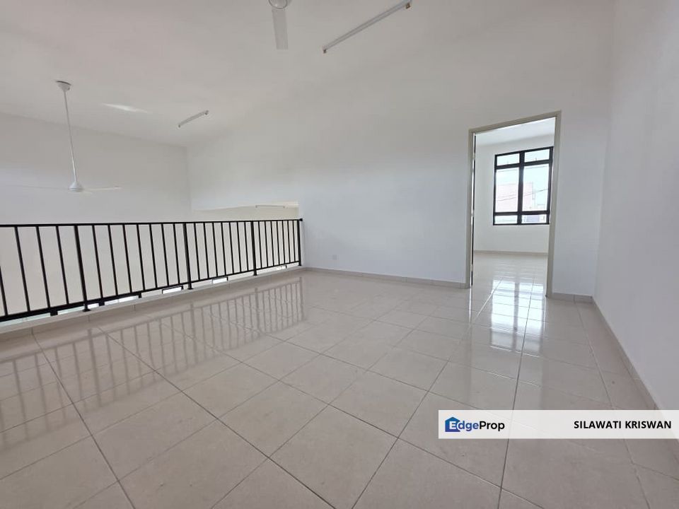 MAJESTIC KOTASAS KUANTAN 1.5 STOREY SEMI D HOUSE FOR SALE GUARDED & NEW HOUSE, Pahang, Kuantan