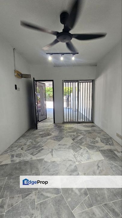 Taman Desa Vista Sepang Single Storey Beautifully Renovated, Selangor, Sepang