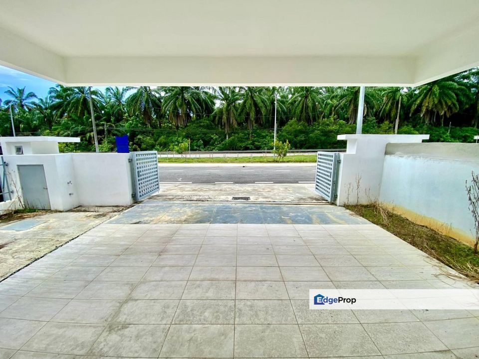 Laman Sutera Seksyen U15, Shah Alam, Selangor Facing Open Non Bumi Unit Semi-D 2-Storey , Selangor, Shah Alam