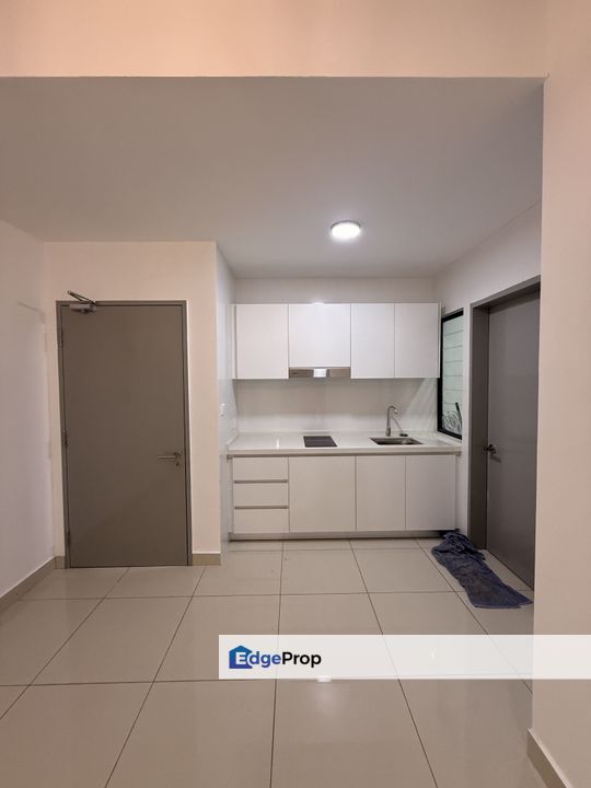 Tulip Residence Denai Alam, Shah Alam, Selangor - Modern 2R Unit,  Partially Furnished, Move-In Ready, Near City of Elmina, Selangor, Shah Alam