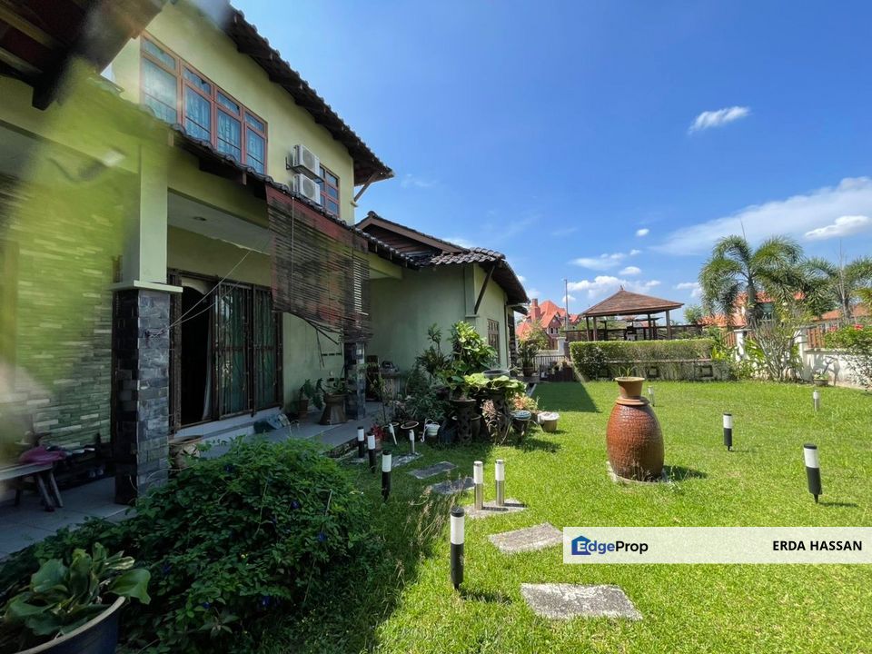 Seksyen 8 Shah Alam Detached Bungalow For Sale, Selangor, Shah Alam