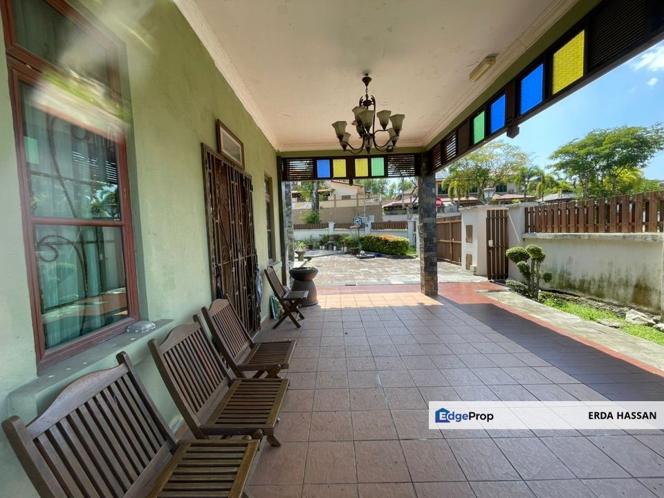 Seksyen 8 Shah Alam Detached Bungalow For Sale, Selangor, Shah Alam
