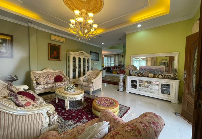 Seksyen 8, Shah Alam