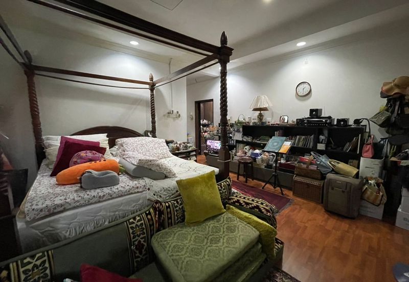 Seksyen 8, Shah Alam