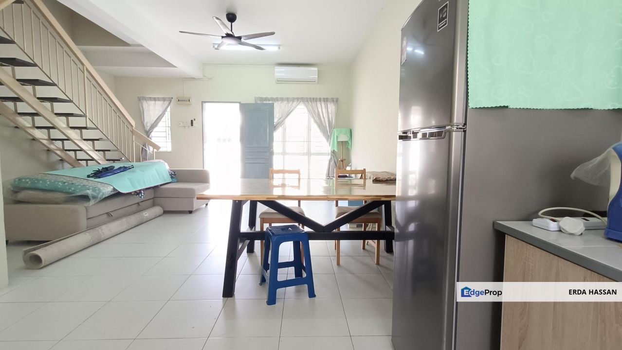 Bandar Saujana Putra (BSP) SP8 Double Storey Terrace for Sale, Selangor, Jenjarom
