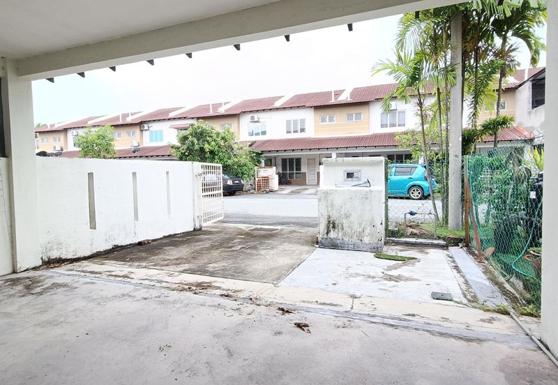 Jalan SP 8 @ Bandar Saujana Putra