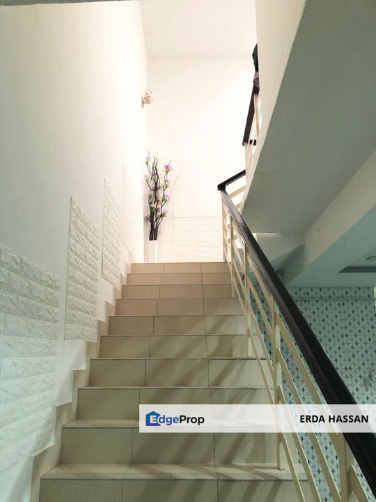 Bandar Putera 2 Klang Double Storey (Ivory) For Sale Fully Renovated, Selangor, Klang