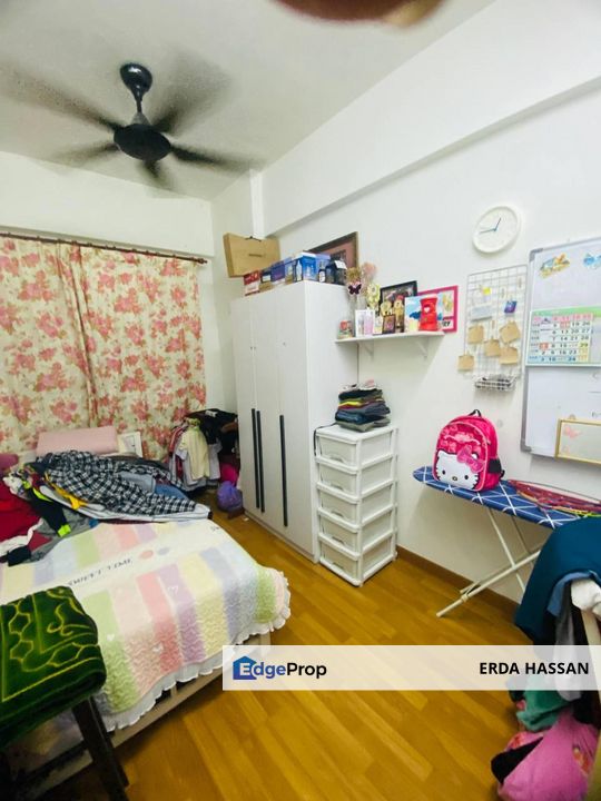 Pangsapuri Jenderam Indah, Dengkil, Selangor For Sale Level 1 with lift, Selangor, Dengkil