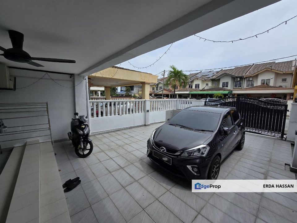Bandar Bukit Tinggi, Klang Double Storey Terrace For Sale, Selangor, Klang