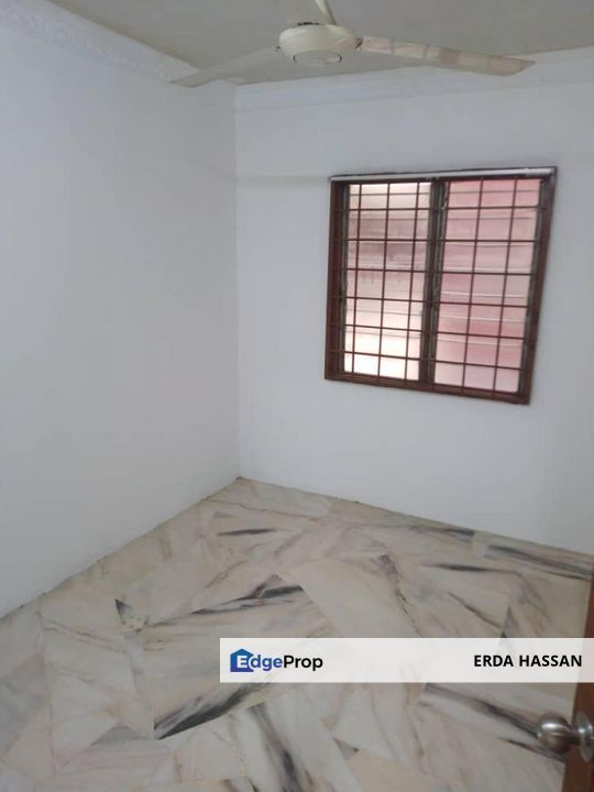 Pangsapuri PKNS Seksyen 7 Shah Alam For Sale (Medium), Selangor, Shah Alam