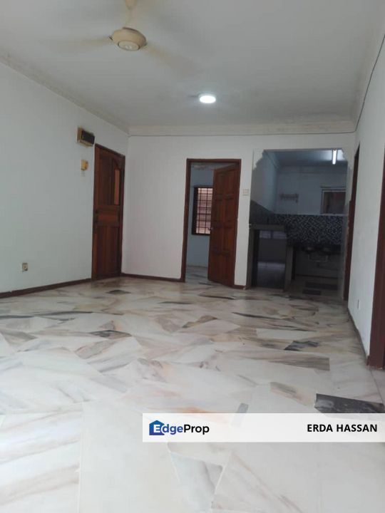 Pangsapuri PKNS Seksyen 7 Shah Alam For Sale (Medium), Selangor, Shah Alam