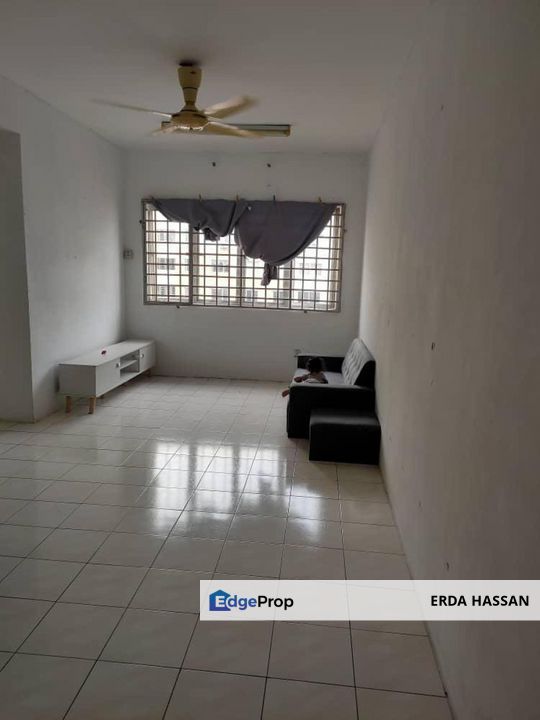 Suria Kinrara Bandar Kinrara Puchong End Lot Service Apartment For Sale, Selangor, Bandar Kinrara Puchong
