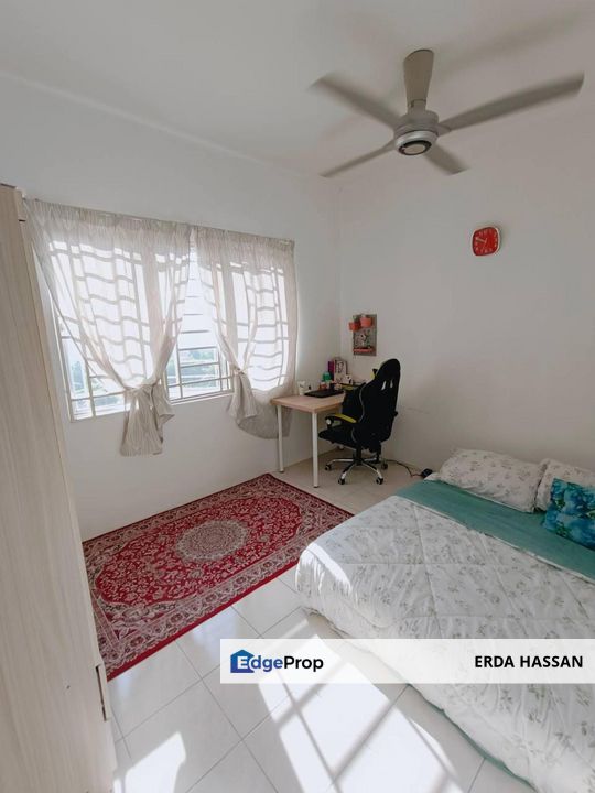 Casa Riana Apartment Corner Puncak Jalil For Sale, Selangor, Puncak Jalil