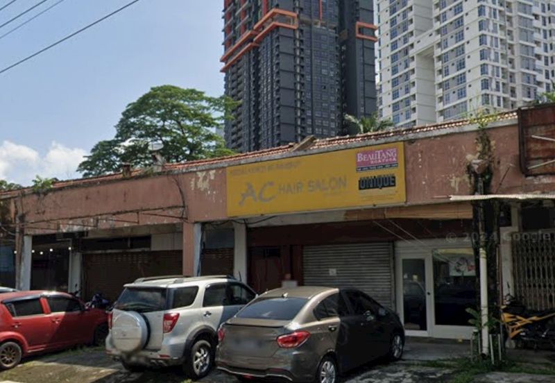 Tanjung Puteri/Adjoining Shoplot