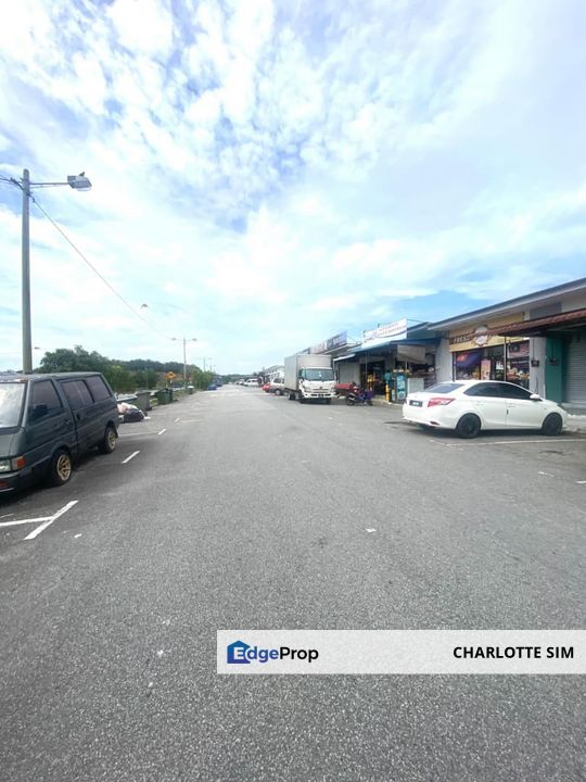 Single storey low medium cost shop lot @ Scientex Senai

, Johor, Kulai