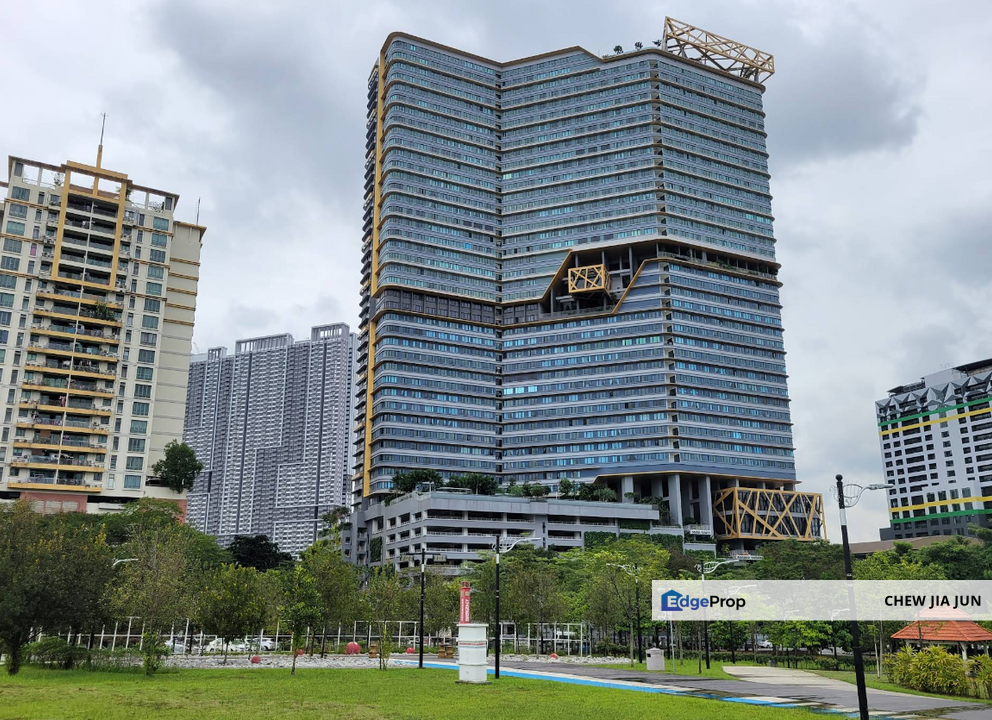 Walking distance Maluri LRT Station Parc 3 @ Jalan Pudu Perdana, Kuala Lumpur, Cheras