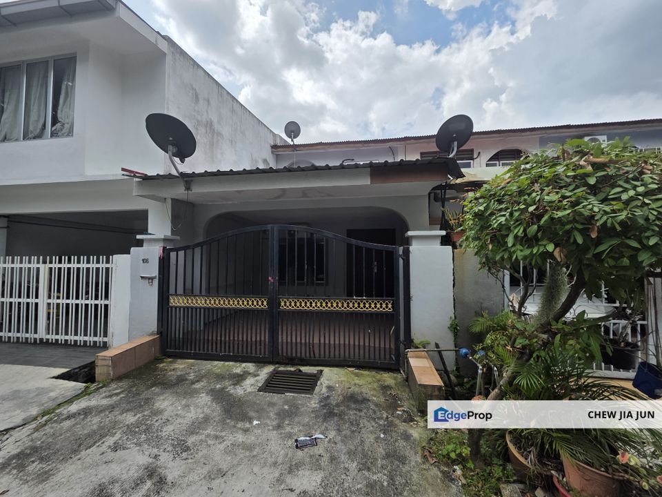 2 Storey Terrace House @ Pekan Serdang, Serdang, Selangor, Seri Kembangan